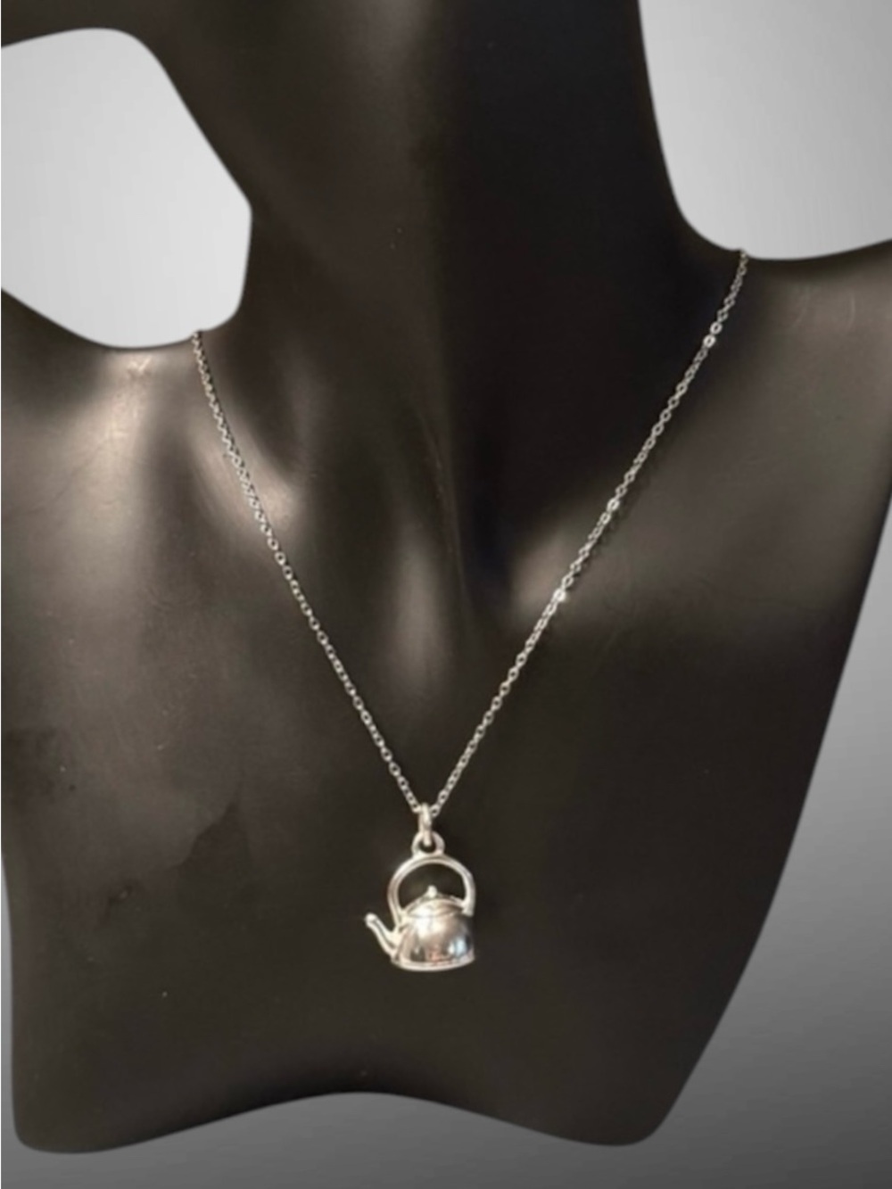 VINTAGE TEAPOT NECKLACE